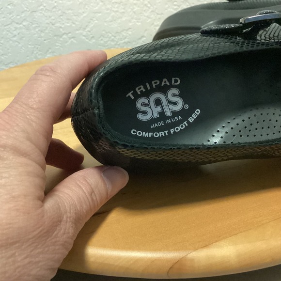 SAS San Antonio Shoemaker Black Snake Embossed Mary Jane Comfort Shoes Women 6.5 - Picture 2 of 16